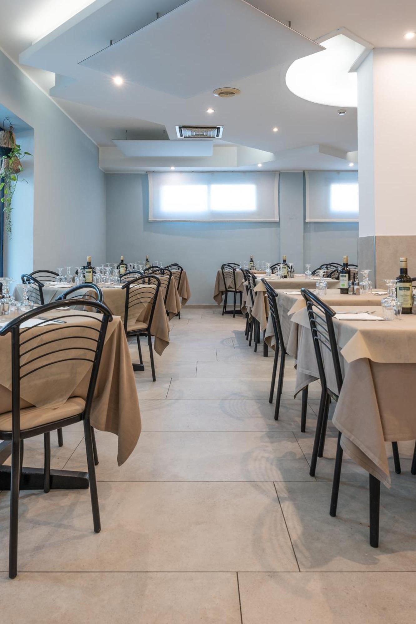 Hotel Thea Bellaria-Igea Marina Exterior photo