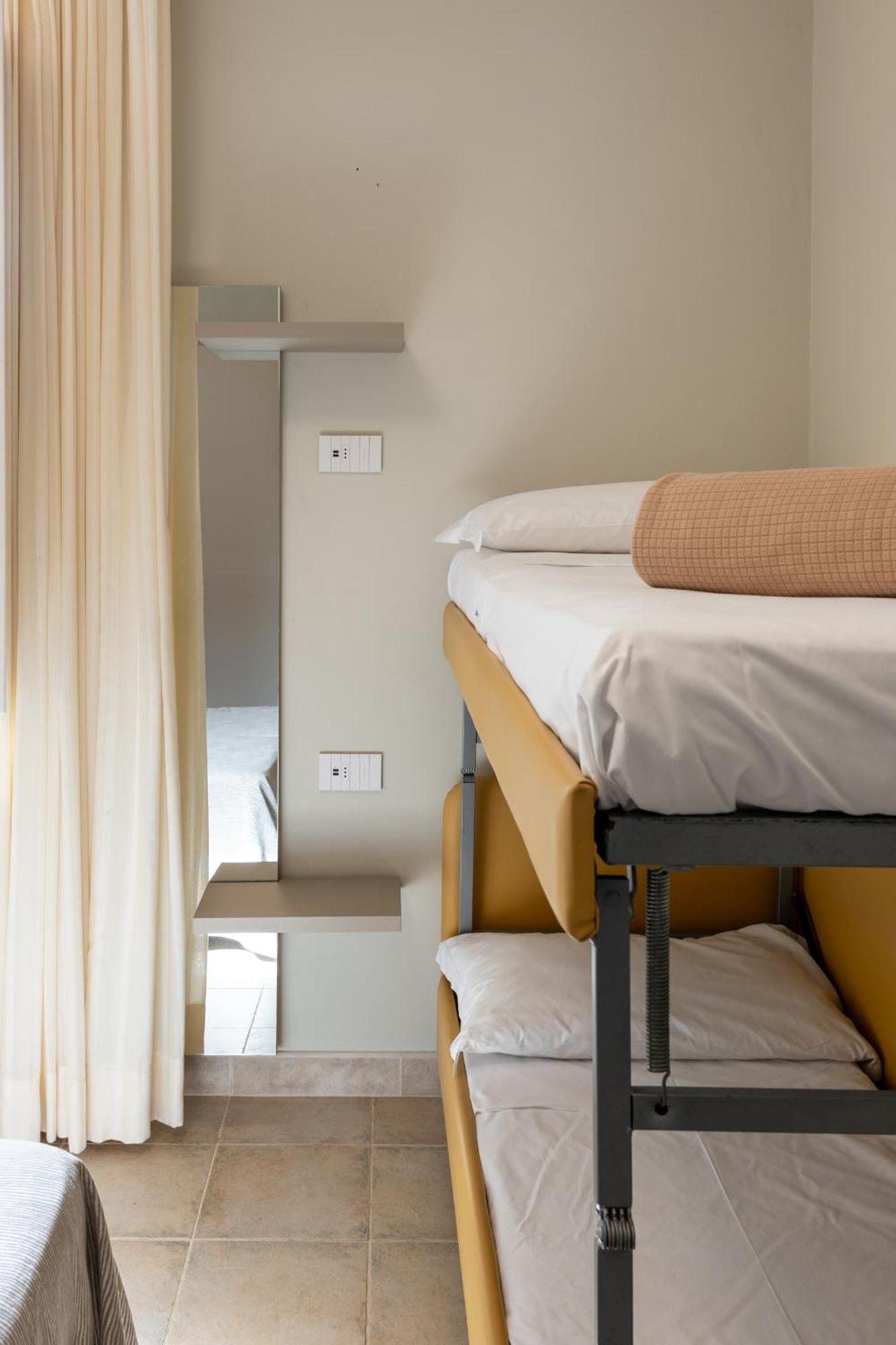Hotel Thea Bellaria-Igea Marina Exterior photo